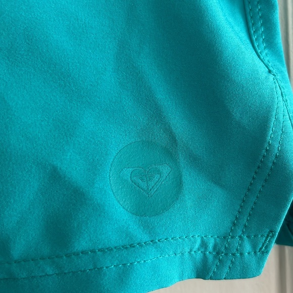 Roxy Board Shorts Size Medium Turquoise Color - Picture 3 of 5